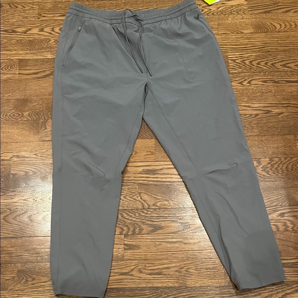 Vively xL NWT Men's Gray Pants